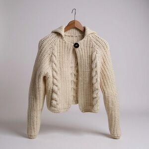 Hand Knit Artisan Crafted Collared Cardigan(NWOT)